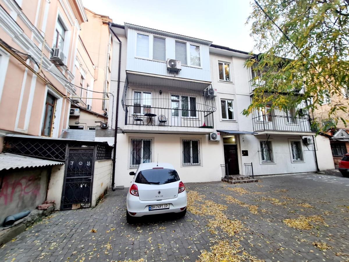 Center Of Odessa. Comfortable 2 Rooms Apartment Exteriör bild